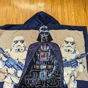 Potterybarn kids Star Wars Darth vade hooded towel